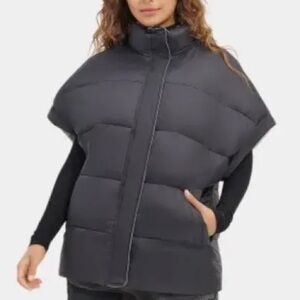 UGG Sydnee Reversible Puffer Vest Jacket Womens S Black